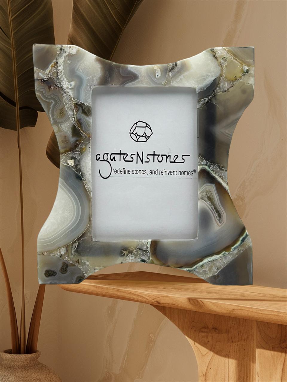 Photo Frame & Mirrors